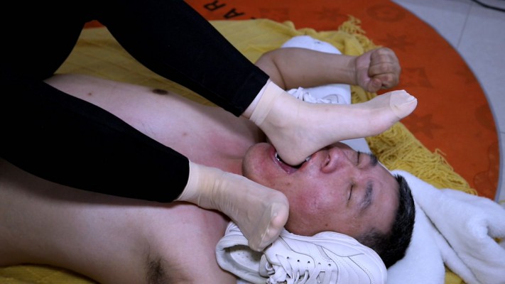 图片[20]_【阿丽塔】运动鞋短丝虐狗_绳艺库视频下载