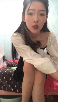 图片[9]_18岁初三绝美女学生s美脚第一视角粗口羞辱_绳艺库视频下载