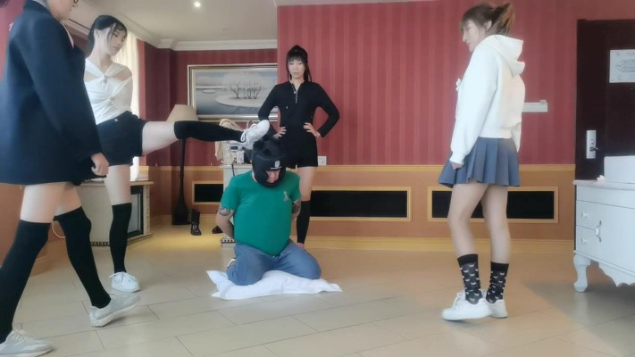 图片[18]_【超级男M】五人多主群脚玩_绳艺库视频下载