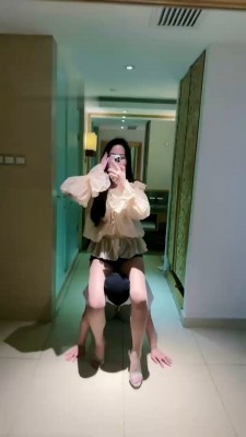 图片[2]_【琪琪大人】镜前羞辱-骑马/全体重踩踏/腿绞_绳艺库视频下载