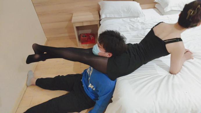 图片[7]_死亡家教课之黑丝腿绞杀学生深度晕厥！-中文字幕【婉儿原创】_绳艺库视频下载