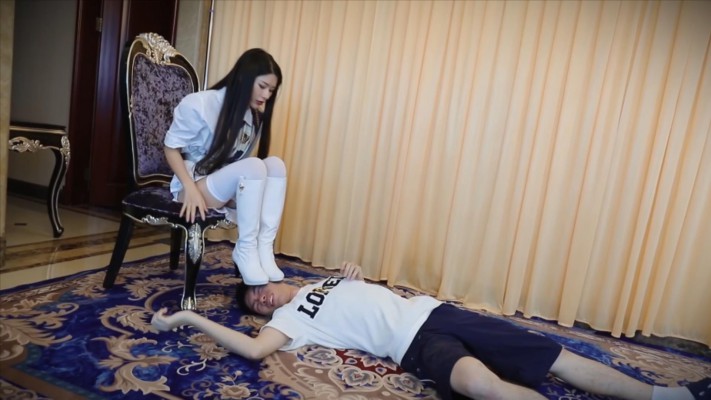 图片[7]_〖H.P.L栖心之栈〗—芷晴白靴崇拜踩踏_绳艺库视频下载