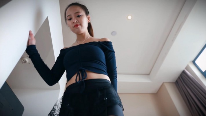 图片[6]_『奴隶岛』—灵灵吊带网袜坐踩犯人_绳艺库视频下载