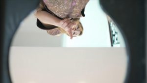 〔Magic︱Mirror 魔镜少女〕—星奈第一视角坐脸踩踏_绳艺库视频下载