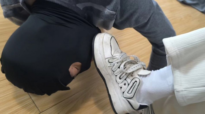 图片[3]_【女神学院·诗琪】口水喂食_绳艺库视频下载