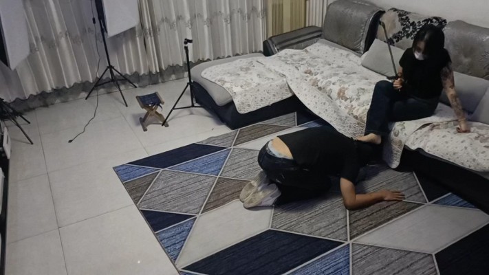 图片[9]_尤尤子女王的恋足场._绳艺库视频下载