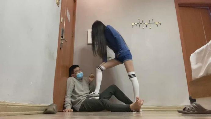 图片[13]_诗曼 活力美女房主超狠踢裆小男生_绳艺库视频下载