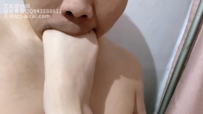 图片[3]_【鹿宝儿原创】玉足踩玩虐乳 舔脚恋足伺候_绳艺库视频下载