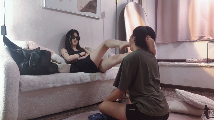 图片[7]_【艾琳】脚深喉插吐全体重踩脸脚耳光花式虐舌_绳艺库视频下载