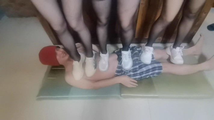 图片[8]_6人狂踩痛苦面具_绳艺库视频下载