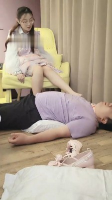 【橙s】洛丽塔S白丝玩贱奴【下】_绳艺库视频下载