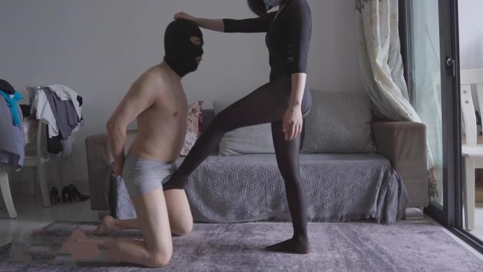 图片[11]_【贝琳】瑜伽老师帮学员按摩松骨_绳艺库视频下载