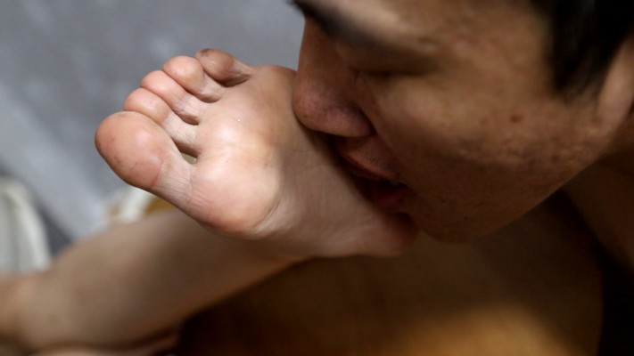 图片[10]_【阿丽塔】脱了高跟舔脏脚_绳艺库视频下载