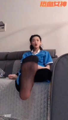 图片[19]_【热血女神】18岁绝美学生s校服女班长课后美脚羞辱你_绳艺库视频下载