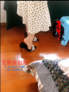 应约到素人少妇家中品尝她的虾线丝袜_绳艺库视频下载