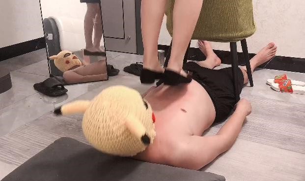 图片[11]_【是车车啊】平底鞋跳踩毯子_绳艺库视频下载