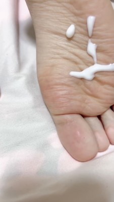 图片[2]_把表妹灌醉后品尝她的美脚_绳艺库视频下载