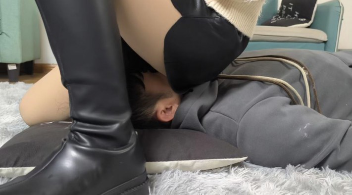 图片[8]_【女神学院·梓】坐脸窒息_绳艺库视频下载