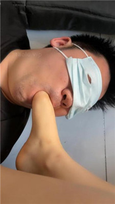 图片[11]_【玥野兔】舔脏小白鞋原味棉袜_绳艺库视频下载