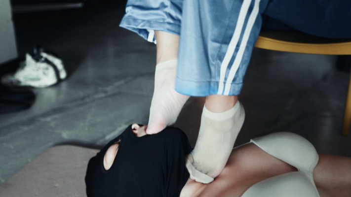 图片[20]_【芊芊】校服臭肉丝深喉虐裆_绳艺库视频下载