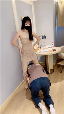 图片[7]_【浅夏大大】皮靴掌控/气味控制/人体除臭【下】_绳艺库视频下载