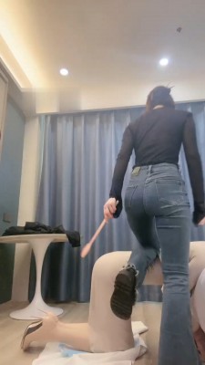 图片[4]_【不期而遇】CD奴-喂食转胯/遛狗/sp_绳艺库视频下载