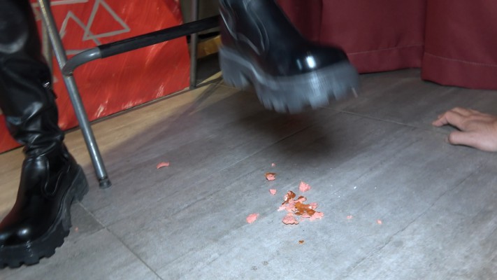 图片[11]_【沐沐S】肥狗清理长靴靴底_绳艺库视频下载