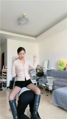 图片[9]_【嘉文】长靴重度踢踹/人体烟灰缸/耳光_绳艺库视频下载