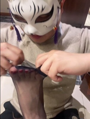 图片[6]_酒店玩舔空姐的黑丝原味臭脚_绳艺库视频下载