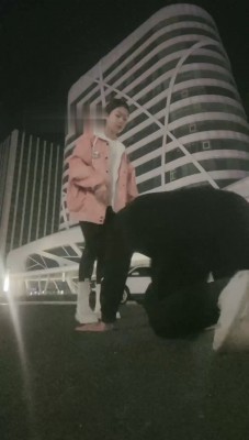 【萱萱子】户外公开处刑犯错的家奴_绳艺库视频下载