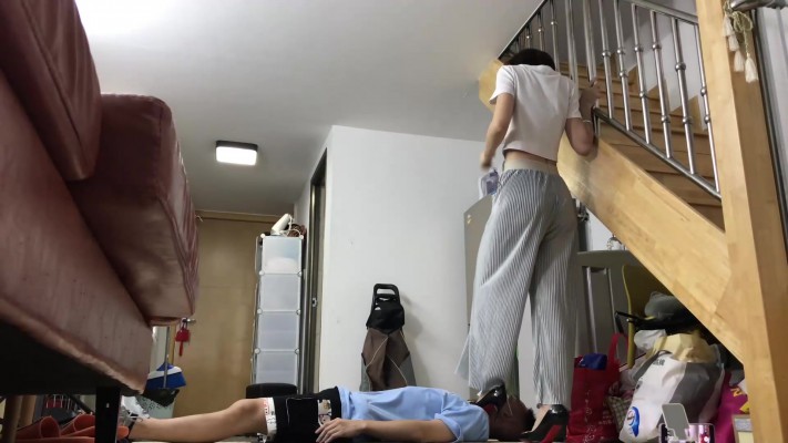 图片[4]_仰视小鱼女神高跟踩贱狗脖子_绳艺库视频下载