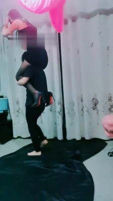 图片[5]_【梦幻大大】母畜-香水控制/喝圣水/吃鞋油_绳艺库视频下载