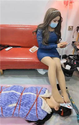 图片[11]_【夏恋】母畜伺候主人下班回家【双视角版】_绳艺库视频下载