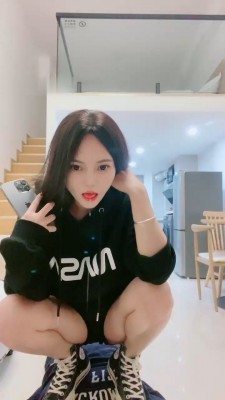 图片[5]_【甜一】高帮帆布鞋踩踏/吃口水/舔脏鞋/裸足插嘴_绳艺库视频下载