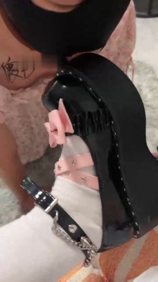 图片[2]_【樱子大人】双S-洛丽塔白丝皮鞋虐狗【完整版】_绳艺库视频下载