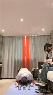 图片[18]_【不期而遇】圣水超多/高跟喂食/踩踏踩手/迷恋臀部_绳艺库视频下载