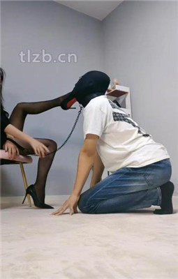 【凌熙】耳光/虐乳/高跟黑丝诱惑_绳艺库视频下载