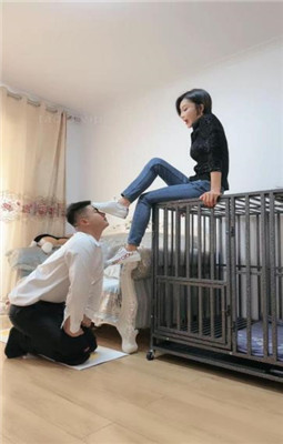 图片[2]_【爵恋霸主】小白鞋-舔脏鞋底/闻原味白袜_绳艺库视频下载