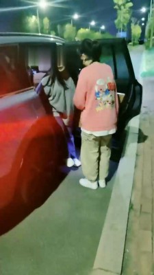 图片[6]_【小羊】户外车内开发闺蜜做狗_绳艺库视频下载