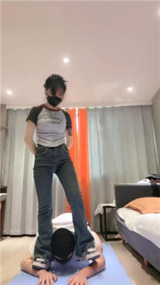 图片[10]_【不期而遇】圣水超多/高跟喂食/踩踏踩手/迷恋臀部_绳艺库视频下载