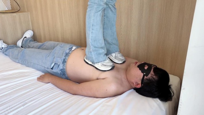 图片[4]_【无双sama】04年小主日常脏鞋白袜踩踏_绳艺库视频下载