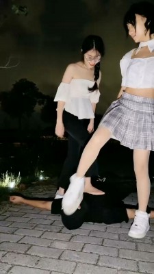 图片[10]_【嘉妮】双S-户外-小白鞋遛狗虐废【三视角版】_绳艺库视频下载