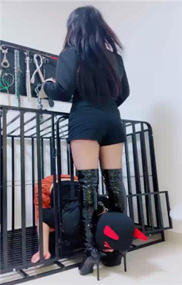 图片[7]_【甜心教主】圈养犬化-高跟皮靴遛狗_绳艺库视频下载