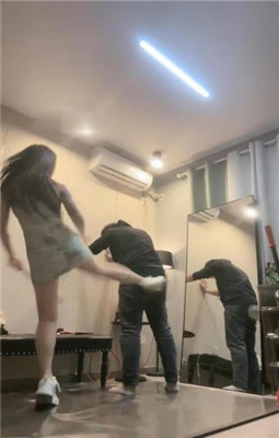 图片[7]_【伊楠】艺术调-惩戒打手心/高跟踩踏/裸足插嘴踩脸_绳艺库视频下载