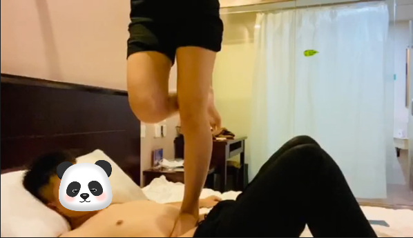 图片[4]_【小薇】素人高中生裸足白袜各种踩_绳艺库视频下载