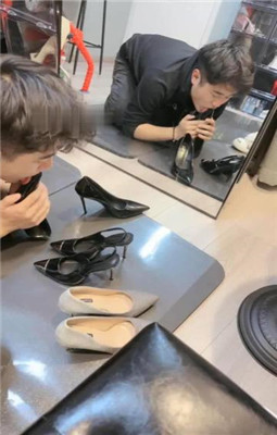 图片[17]_【伊楠】艺术调-惩戒打手心/高跟踩踏/裸足插嘴踩脸_绳艺库视频下载