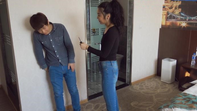 图片[13]_晓时代 新疆小姐姐艺术踢打完虐嘴损挑事男_绳艺库视频下载