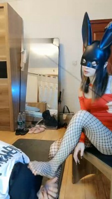 【诗琪】陪酒女郎网袜美腿诱惑虐_绳艺库视频下载