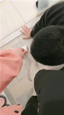 图片[6]_【萱萱子】舔脏鞋/闻白袜肉丝脚_绳艺库视频下载