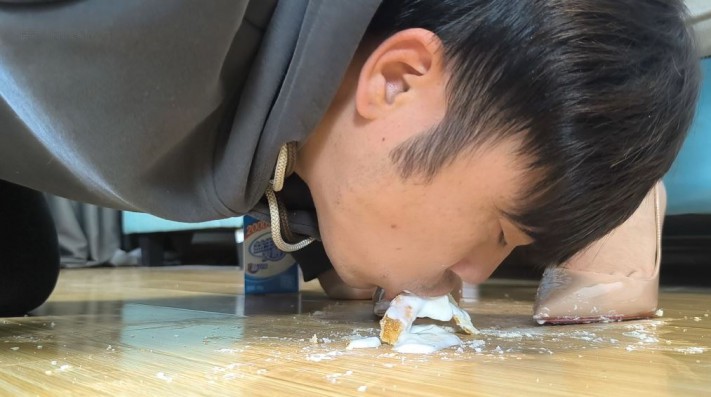 图片[8]_【女神学院·肉肉Rose】玉足三明治_绳艺库视频下载